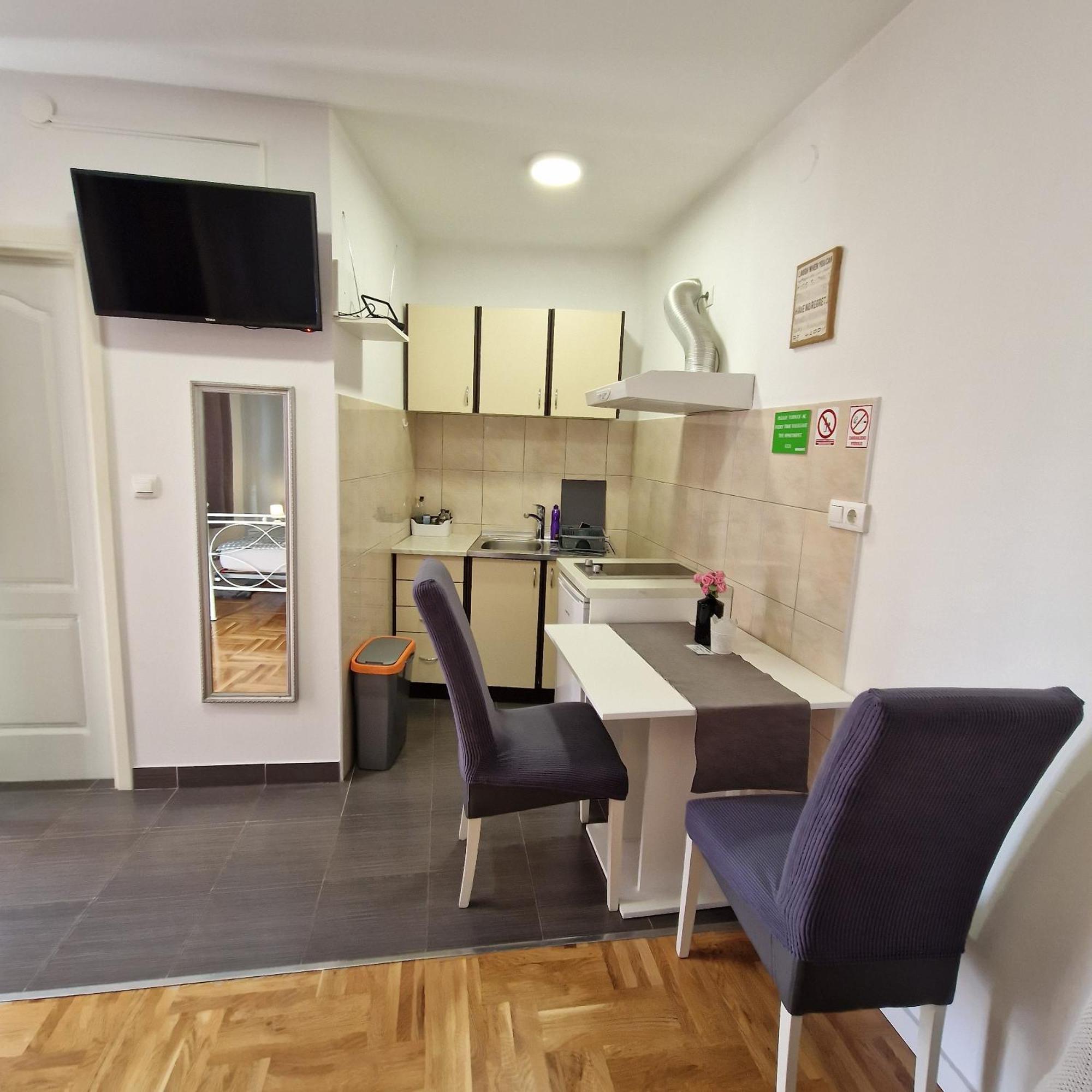 Apartment Mavero-Free Private Parking 萨格勒布 外观 照片