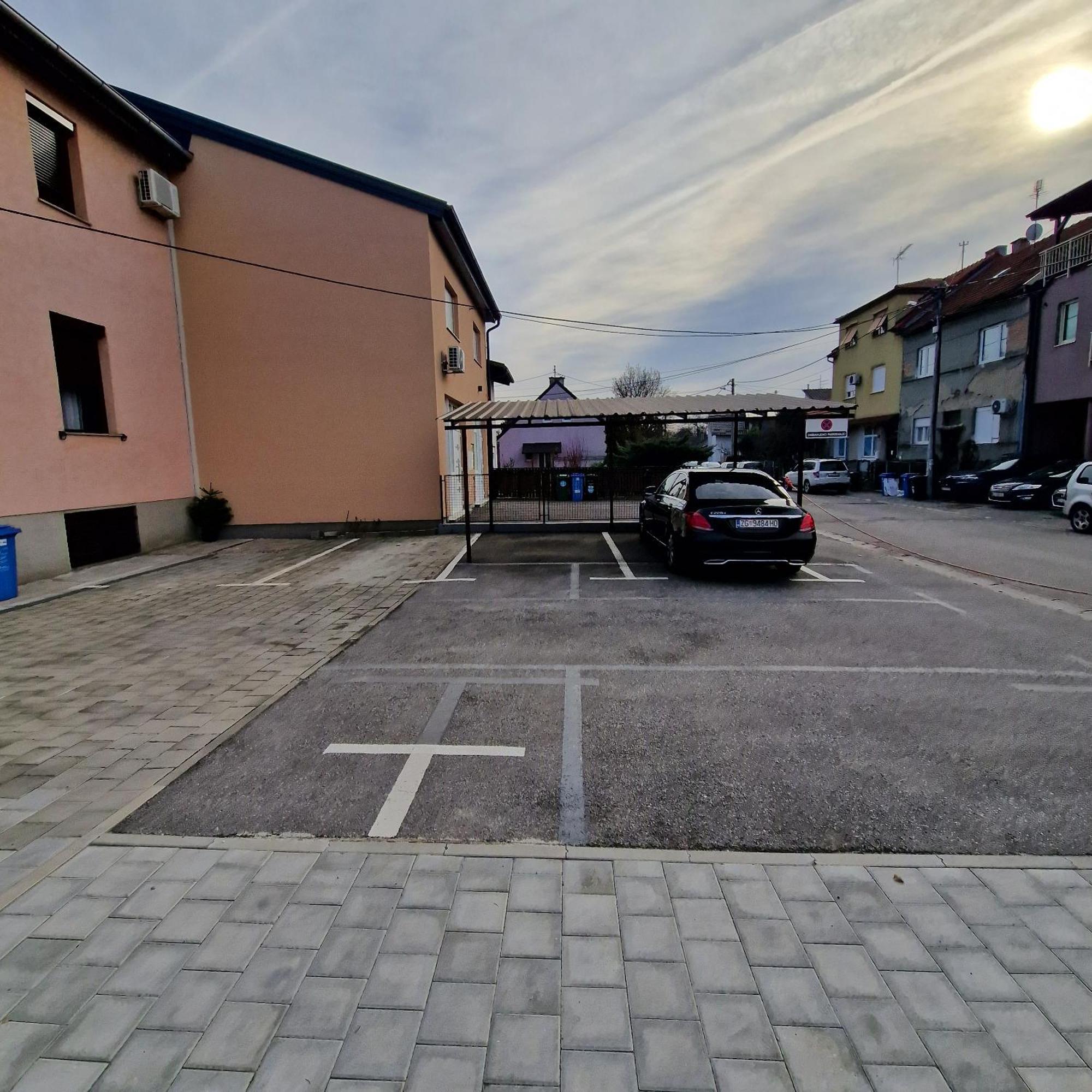 Apartment Mavero-Free Private Parking 萨格勒布 外观 照片