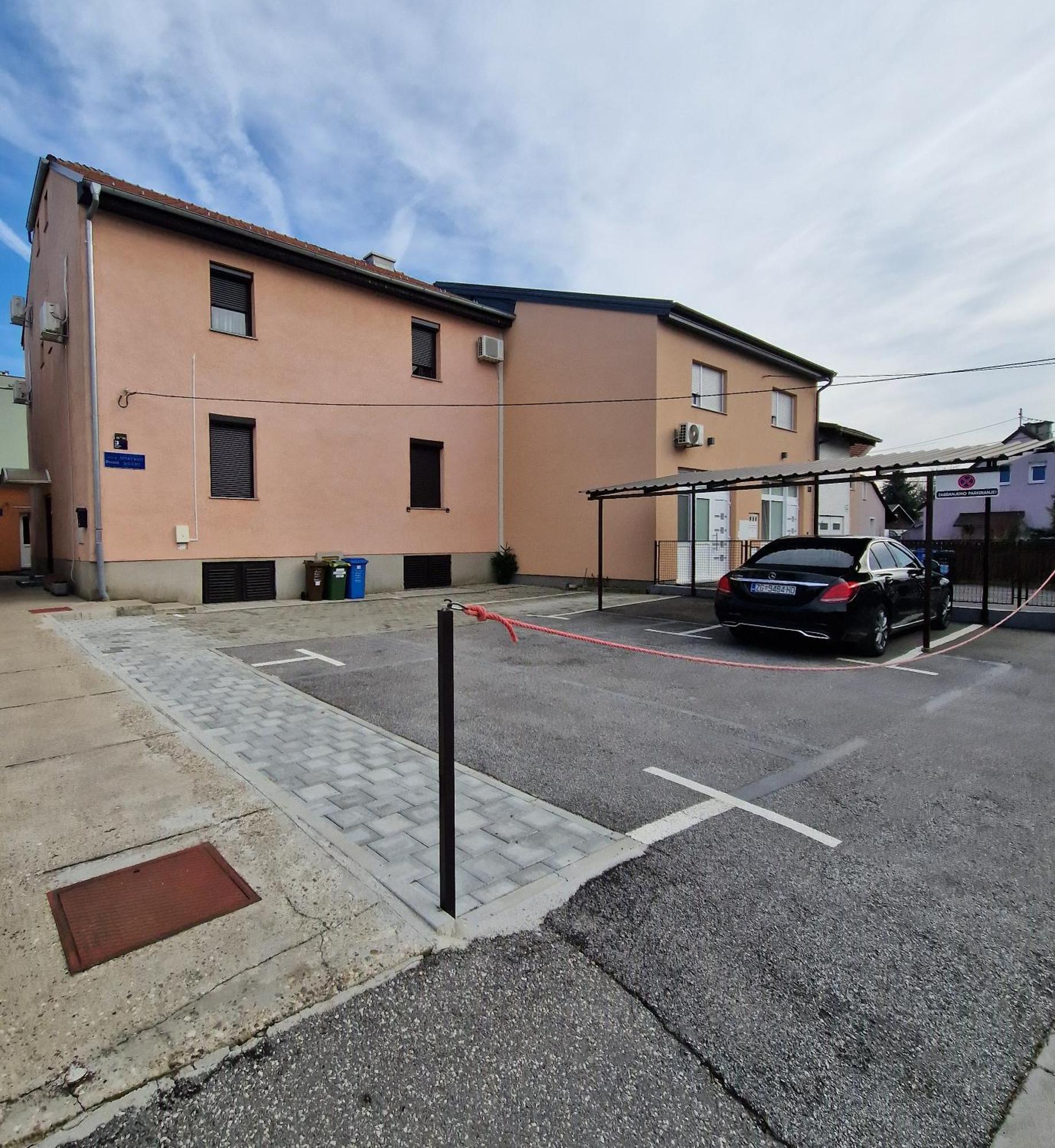 Apartment Mavero-Free Private Parking 萨格勒布 外观 照片